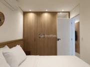 Flat com 2 dormitórios para alugar, 45 m² por R$...