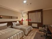 Flat com ótimo preço no bairro Campo Belo. Confira!