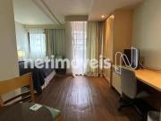 Flat com Varanda | Mobiliado | Fora do Pool | Renda até...