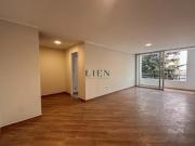 Flat con 3 dormitorios, cochera y amplio balcón en la...