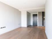 Flat, Cutter Lane, London