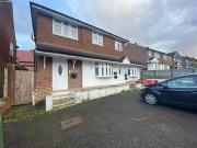 Flat: Desborough Avenue,: £875 pcm | Chiltern Hills