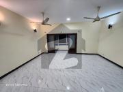 Flat For Rent Frere Town
