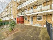 Flat for Rent in Albert Street | Foxtons