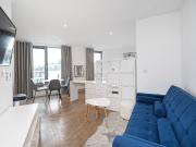 Flat for Rent in Richmond Road | Foxtons
