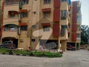 Flat for sale in gulshan e iqbal block 14 opp national...