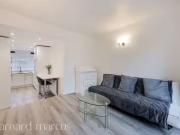 Flat for sale in High Street, Godstone RH9