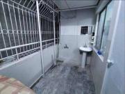 Flat for sale on urgent basis Karachi Gulshan E Iqbal...