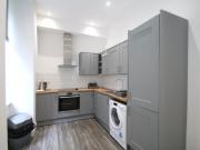 Flat Garland Place, Dundee DD3, 2 bed flat to rent, £995...