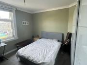 Flat in Dundee with 2 double rooms