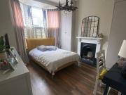 Flat in Parsons Green + garden, Fulham, long term