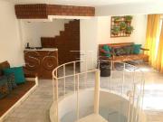 Flat para Aluguel com 1 quartos, 130 m² por R$ 8.700