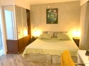 Flat para Aluguel com 1 quartos, 30 m² por R$ 4.074
