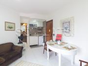 Flat para Aluguel com 1 quartos, 40 m² por R$ 2.443