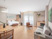 Flat para Aluguel com 1 quartos, 42 m² por R$ 4.000