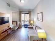 Flat para Aluguel com 1 quartos, 50 m² por R$ 2.377