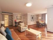 Flat para Aluguel com 2 quartos, 117 m² por R$ 16.146