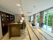 Flat para Aluguel com 2 quartos, 123 m² por R$ 12.499