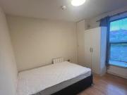 Flat, Park Street, Studio Flat For
