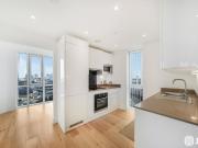flat Sky View Tower, London E15