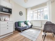 Flat to rent Bermondsey Street, London, SE1
