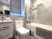 Flat to Rent: Eaton Rise, W5