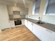 Flat to Rent: Eaton Rise, W5