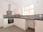 Flat to rent Fenwick Road, Peckham, SE15