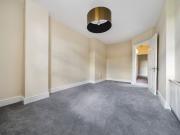 Flat to rent Gibson Street, London, SE10