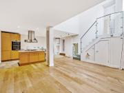 Flat to rent Gosterwood Street, Greenwich, SE8