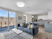 Flat to rent in 13 Derny Avenue E20