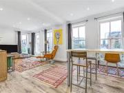 Flat to rent in 1 Queens Road, Twickenham TW1