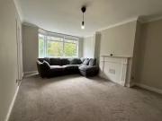 Flat to rent in 2 Bedroom Garden Flat – Parkmead, Sidcup...