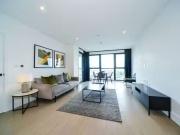 Flat to rent in 8 Station Road, Croydon, London CR0