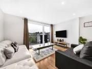 Flat to rent in Abbey Road, St. John's Wood, London NW8