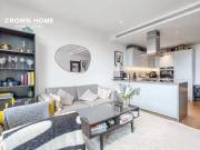 Flat to rent in Altissima House, Chelsea Bridge Wharf SW11