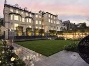 Flat to rent in Arkwright Road, London NW3