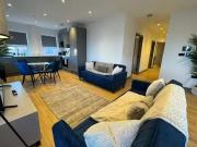 Flat to rent in Avenir Court, Ballards Lane N12