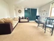 Flat to rent in Bath Road, Hounslow TW3