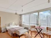 Flat to rent in Beaconsfield Road, London SE17