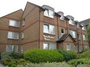 Flat to rent in Beehive Lane, Ilford IG4