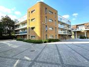 Flat to Rent in Berkshire Kidwells Close MAL230191