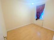Flat to rent in Braemar Road, London E13