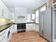 Flat to rent in Braxted Park, Streatham Common, London SW16