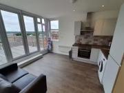 Flat to rent in Brent Street, Hendon NW4