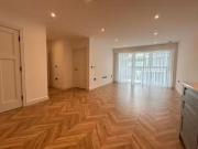 Flat to rent in Brook Street, Kingston Upon Thames KT1