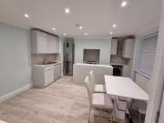 Flat to rent in Cambridge Gardens, London W10
