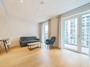 Flat to rent in Cascade Way, London W12