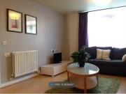 Flat to rent in Cassilis Road, London E14