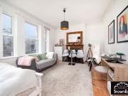 Flat to rent in Chamberlayne Road, London NW10
